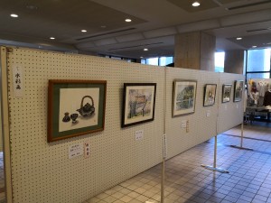 忠岡町民文化祭の一般作品展会場の水彩画ブースの写真